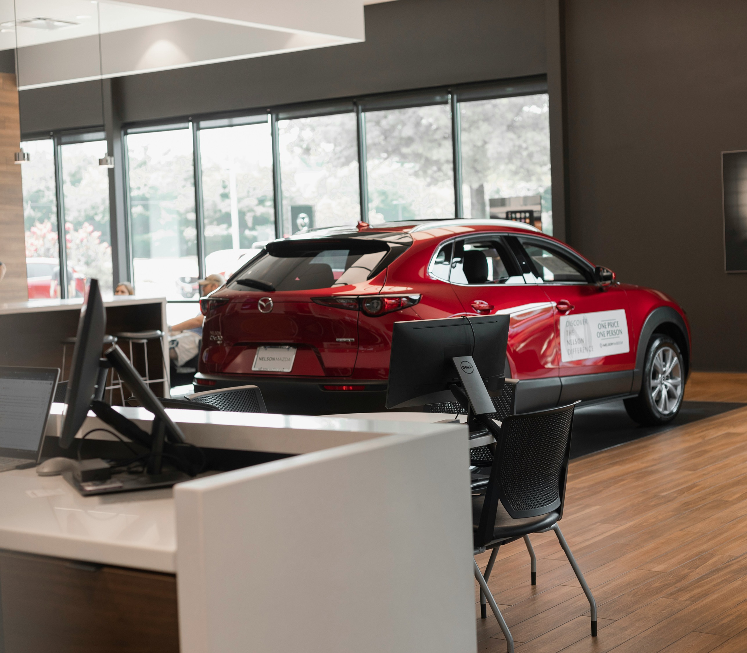 Content 13_content_image_17606988351358426265.jpg Receptionist |  Estilo Automotive